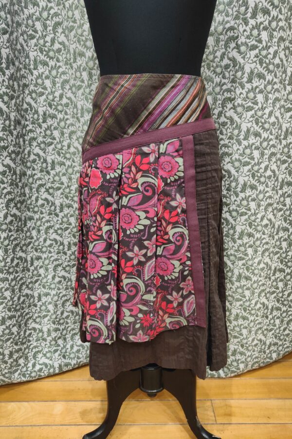 Falda de retales, estilo hippie.