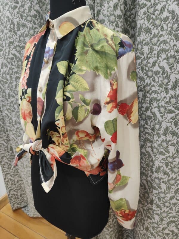 Camisa floral vintage - Imagen 3